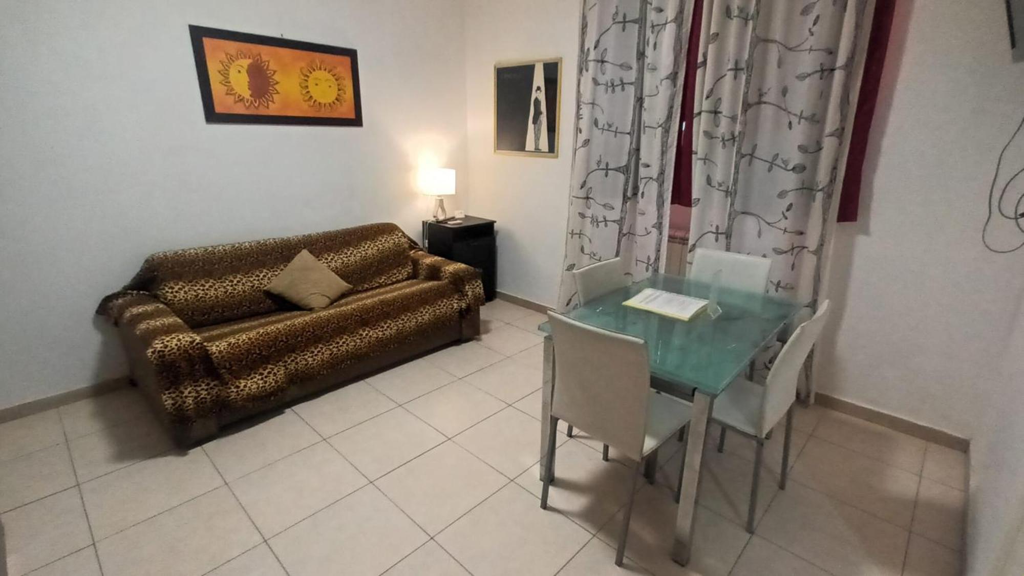 Olimpo Apartments St John In Lateran Roma Ngoại thất bức ảnh